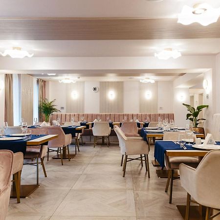 Pensiunea Iristar Fălticeni Εξωτερικό φωτογραφία